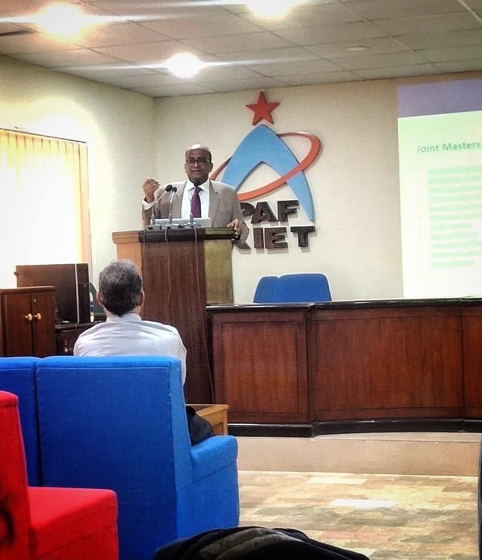Ghulam Shabbir Babar lecturing at PAF-KIET, Karachi